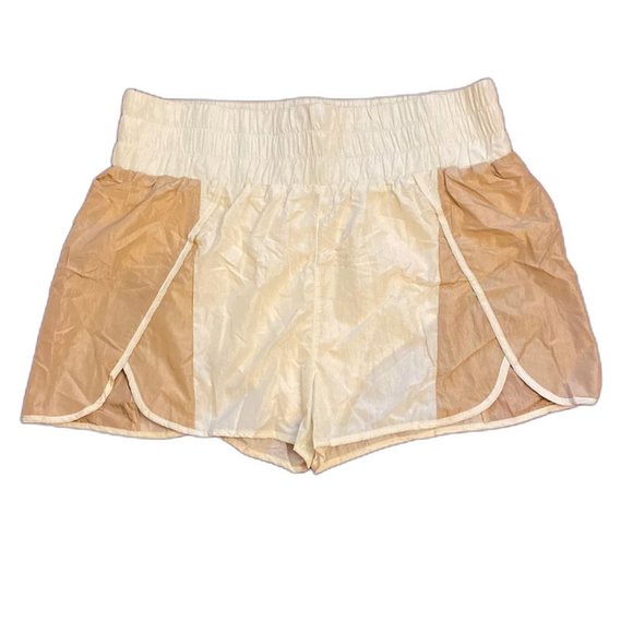 Women’s Running Shorts – Tan / Off-White – Size XXL – NWOT - Picture 1 of 3